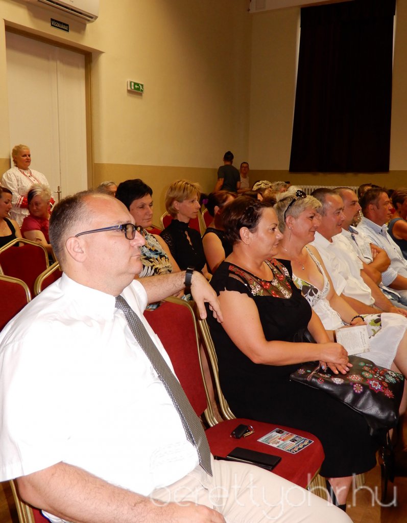 Köszönjük Berettyóújfalu 24